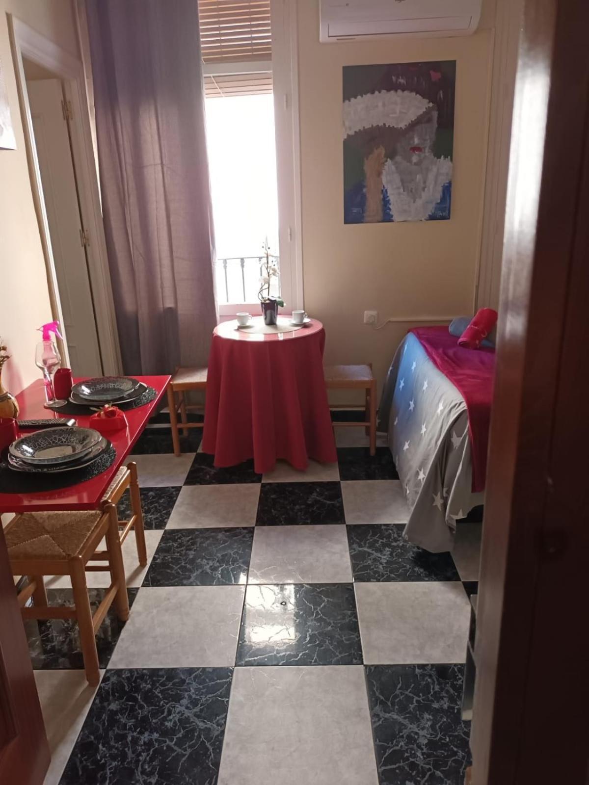 Apartamentos Oscar Granada Pokoj fotografie